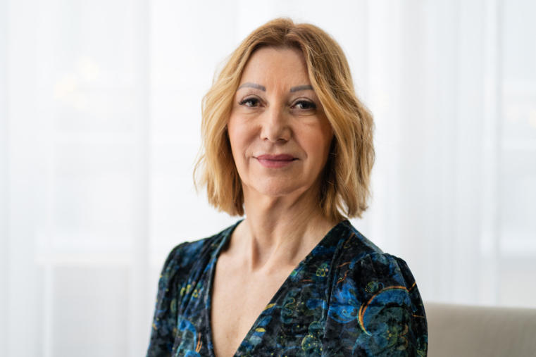 LAURA MOLITORISOVÁ integrální koučka a mentorka – laura@nahoda.com