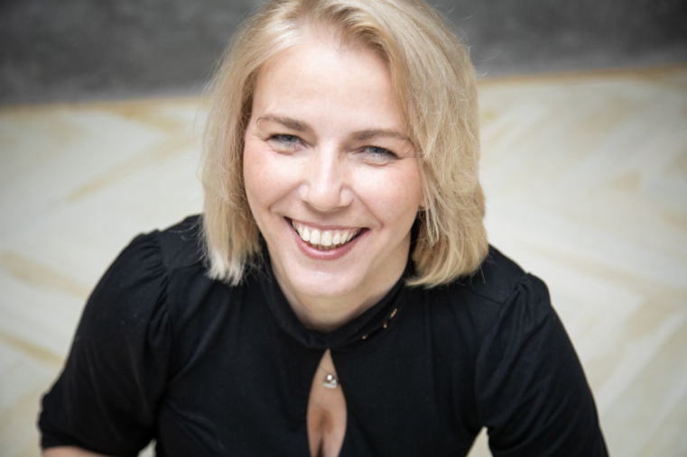 VERONIKA VINTEROVÁ integrální koučka a majitelka Náhody veronika@nahoda.com